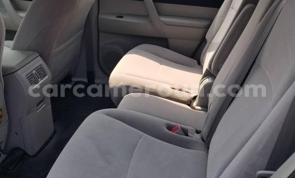 Acheter Neuf Voiture Toyota Highlander Gris à Douala, Littoral Cameroon Acheter Neuf Voiture Toyota Highlander Gris à Douala, Littoral Cameroon