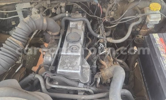 Acheter Occasion Voiture Mitsubishi L200 Blanc à Douala, Littoral Cameroon Acheter Occasion Voiture Mitsubishi L200 Blanc à Douala, Littoral Cameroon
