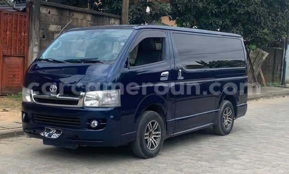 Buy Import Toyota HiAce Blue Truck in Douala in Littoral Cameroon Buy Import Toyota HiAce Blue Truck in Douala in Littoral Cameroon