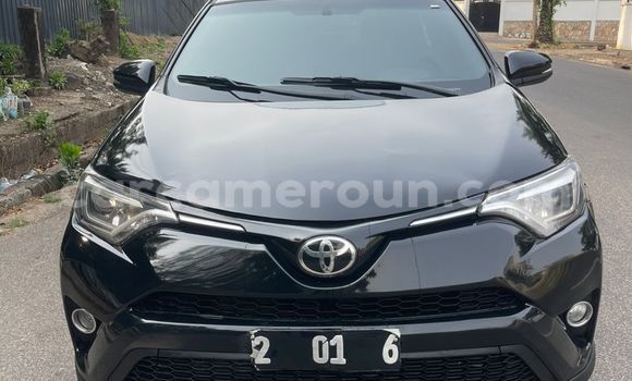 Sayi Na hannu Toyota RAV4 Black Mota in Douala a Ƙasar Kamaru Sayi Na hannu Toyota RAV4 Black Mota in Douala a Ƙasar Kamaru