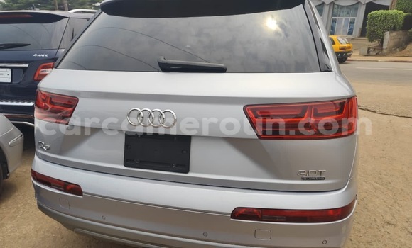 Acheter Neuf Voiture Audi Q7 Gris à Yaoundé, Central Cameroon Acheter Neuf Voiture Audi Q7 Gris à Yaoundé, Central Cameroon