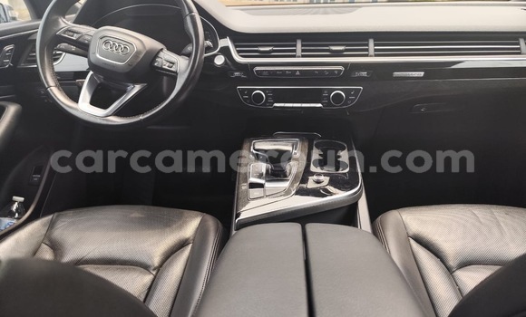 Acheter Neuf Voiture Audi Q7 Gris à Yaoundé, Central Cameroon Acheter Neuf Voiture Audi Q7 Gris à Yaoundé, Central Cameroon