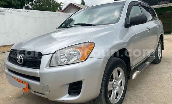 Buy Used Toyota RAV4 Silver Car in Douala in Littoral Cameroon Buy Used Toyota RAV4 Silver Car in Douala in Littoral Cameroon