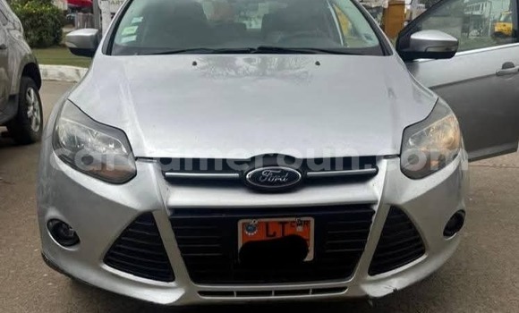 Acheter Occasion Voiture Ford Focus ST Gris à Douala, Littoral Cameroon