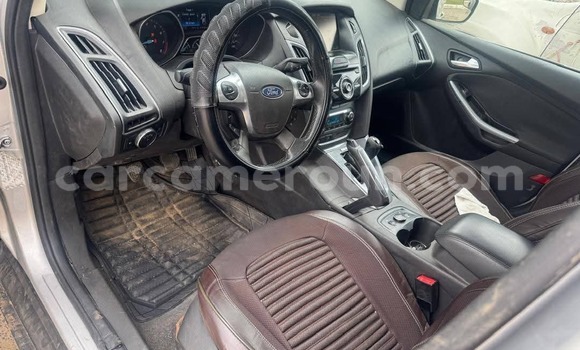 Acheter Occasion Voiture Ford Focus ST Gris à Douala, Littoral Cameroon Acheter Occasion Voiture Ford Focus ST Gris à Douala, Littoral Cameroon