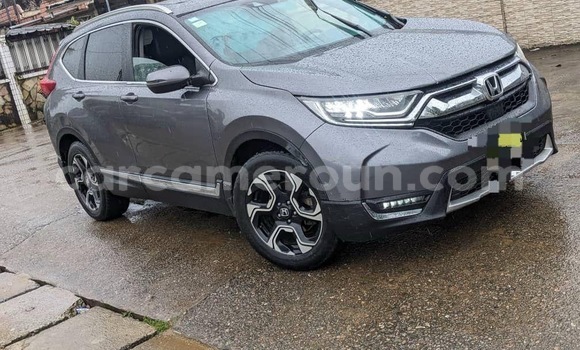 Sayi Sabo Honda CR–V Sauran Mota in Douala a Ƙasar Kamaru Sayi Sabo Honda CR–V Sauran Mota in Douala a Ƙasar Kamaru