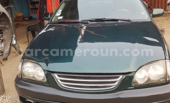 Acheter Occasion Voiture Toyota Avensis Vert à Douala, Littoral Cameroon