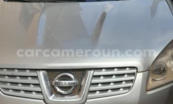 Buy Used Nissan Qashqai Silver Car in Yaounde in Central Cameroon