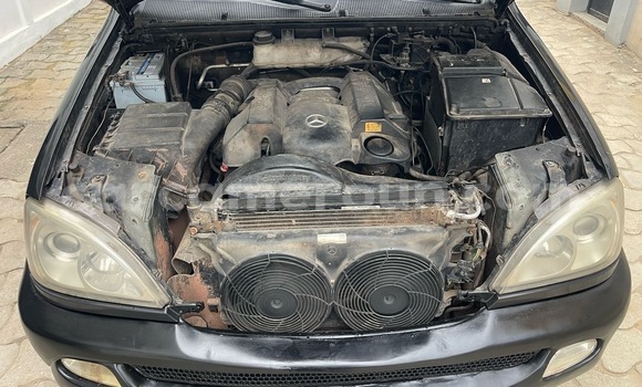 Buy Used Mercedes‒Benz ML–Class Black Car in Douala in Littoral Cameroon Buy Used Mercedes‒Benz ML–Class Black Car in Douala in Littoral Cameroon