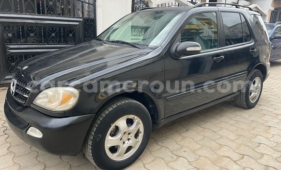 Buy Used Mercedes‒Benz ML–Class Black Car in Douala in Littoral Cameroon Buy Used Mercedes‒Benz ML–Class Black Car in Douala in Littoral Cameroon