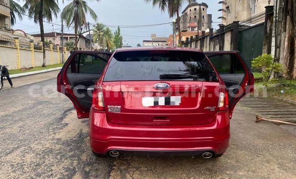 Sayi Na hannu Ford Edge Red Mota in Douala a Ƙasar Kamaru Sayi Na hannu Ford Edge Red Mota in Douala a Ƙasar Kamaru