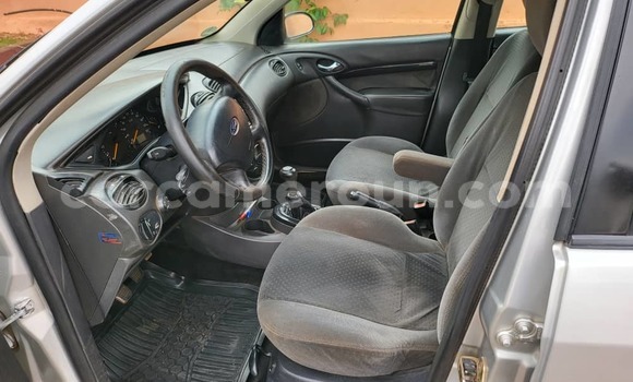 Sayi Na hannu Ford Focus Azurfa Mota in Yaounde a Babban Kamaru Sayi Na hannu Ford Focus Azurfa Mota in Yaounde a Babban Kamaru