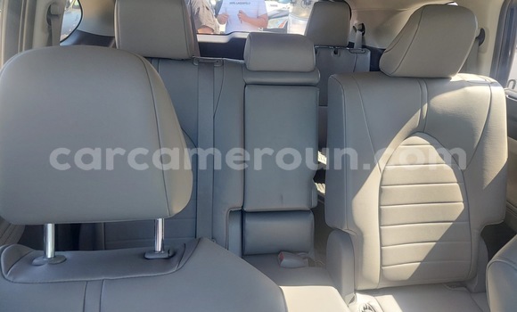 Acheter Import Voiture Toyota Highlander Noir à Douala, Littoral Cameroon Acheter Import Voiture Toyota Highlander Noir à Douala, Littoral Cameroon