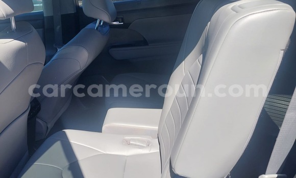 Acheter Import Voiture Toyota Highlander Noir à Douala, Littoral Cameroon Acheter Import Voiture Toyota Highlander Noir à Douala, Littoral Cameroon