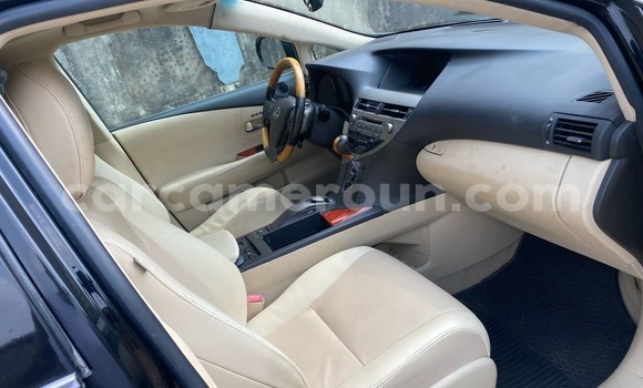 Sayi Imported Lexus RX 350 Black Mota in Douala a Ƙasar Kamaru Sayi Imported Lexus RX 350 Black Mota in Douala a Ƙasar Kamaru