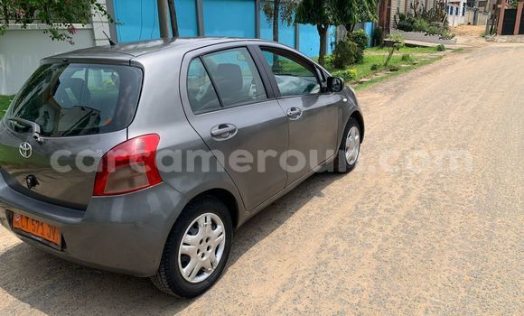 Acheter Occasion Voiture Toyota Yaris Gris à Douala, Littoral Cameroon Acheter Occasion Voiture Toyota Yaris Gris à Douala, Littoral Cameroon