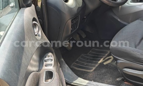 Sayi Na hannu Nissan Juke Sauran Mota in Douala a Ƙasar Kamaru Sayi Na hannu Nissan Juke Sauran Mota in Douala a Ƙasar Kamaru