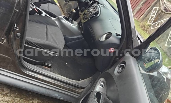 Sayi Na hannu Nissan Juke Sauran Mota in Douala a Ƙasar Kamaru Sayi Na hannu Nissan Juke Sauran Mota in Douala a Ƙasar Kamaru