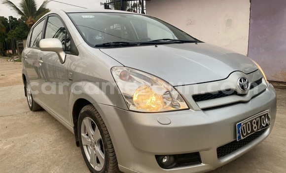 Buy Import Toyota Corolla Verso Silver Car in Douala in Littoral Cameroon Buy Import Toyota Corolla Verso Silver Car in Douala in Littoral Cameroon
