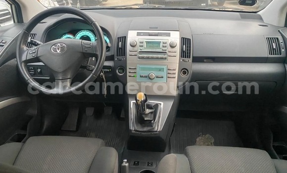 Buy Import Toyota Corolla Verso Silver Car in Douala in Littoral Cameroon Buy Import Toyota Corolla Verso Silver Car in Douala in Littoral Cameroon