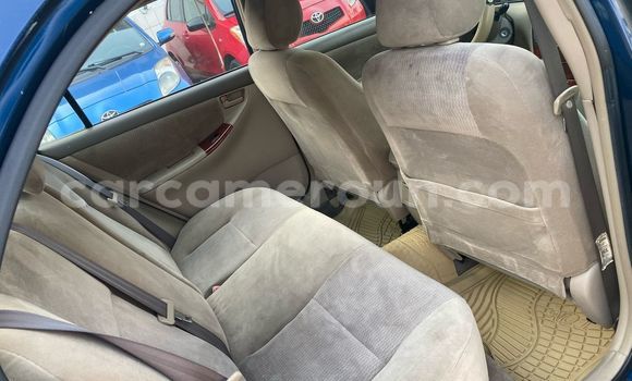 Sayi Imported Toyota Corolla Blue Mota in Douala a Ƙasar Kamaru Sayi Imported Toyota Corolla Blue Mota in Douala a Ƙasar Kamaru