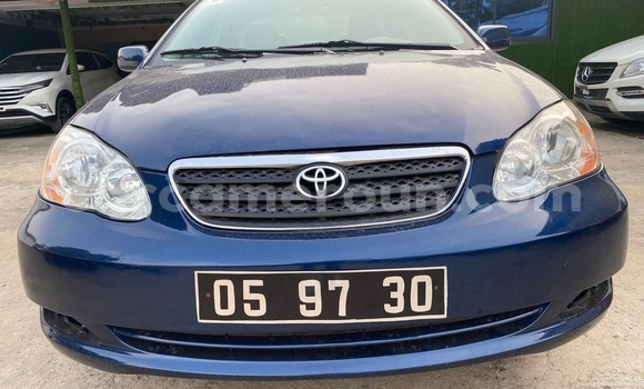 Sayi Imported Toyota Corolla Blue Mota in Douala a Ƙasar Kamaru Sayi Imported Toyota Corolla Blue Mota in Douala a Ƙasar Kamaru
