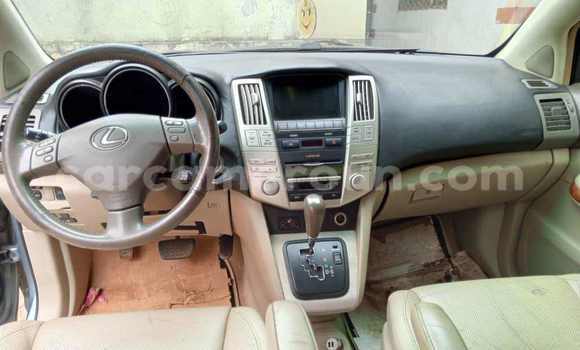 Acheter Occasion Voiture Lexus RX 300 Bleu à Yaoundé, Central Cameroon Acheter Occasion Voiture Lexus RX 300 Bleu à Yaoundé, Central Cameroon