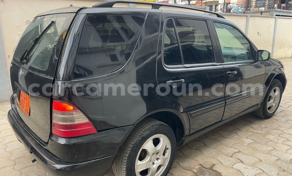 Acheter Neuf Voiture Mercedes‒Benz ML–Class Noir à Douala, Littoral Cameroon Acheter Neuf Voiture Mercedes‒Benz ML–Class Noir à Douala, Littoral Cameroon