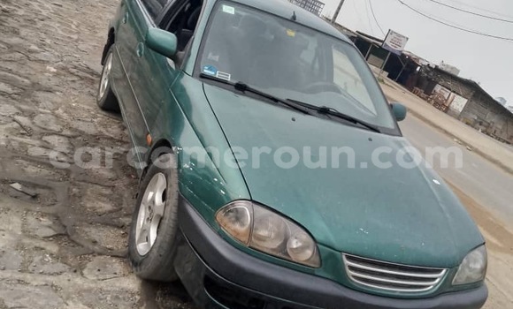 Buy Used Toyota Avensis Green Car in Douala in Littoral Cameroon