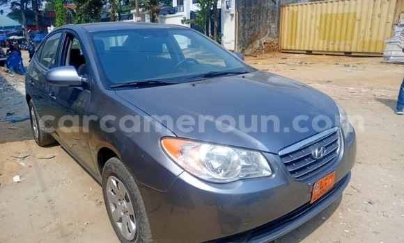 Sayi Na hannu Hyundai Elantra Sauran Mota in Douala a Ƙasar Kamaru Sayi Na hannu Hyundai Elantra Sauran Mota in Douala a Ƙasar Kamaru