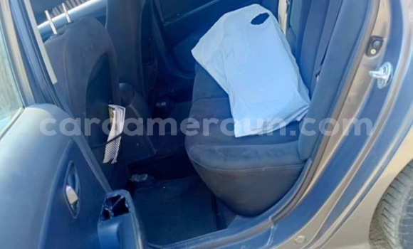 Sayi Na hannu Hyundai Elantra Sauran Mota in Douala a Ƙasar Kamaru Sayi Na hannu Hyundai Elantra Sauran Mota in Douala a Ƙasar Kamaru