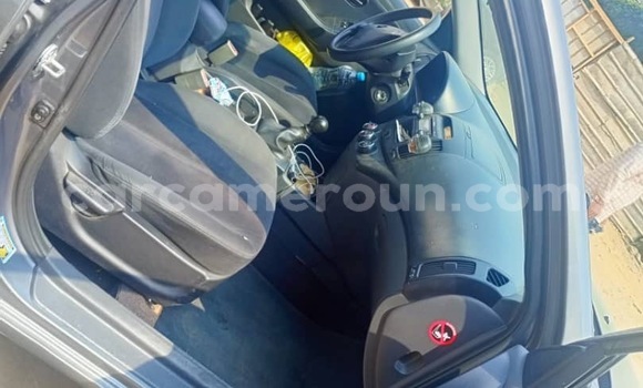 Sayi Na hannu Hyundai Elantra Sauran Mota in Douala a Ƙasar Kamaru Sayi Na hannu Hyundai Elantra Sauran Mota in Douala a Ƙasar Kamaru