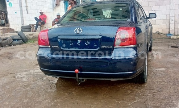 Acheter Occasion Voiture Toyota Avensis Bleu à Douala, Littoral Cameroon Acheter Occasion Voiture Toyota Avensis Bleu à Douala, Littoral Cameroon