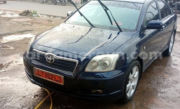 Acheter Occasion Voiture Toyota Avensis Bleu à Douala, Littoral Cameroon Acheter Occasion Voiture Toyota Avensis Bleu à Douala, Littoral Cameroon