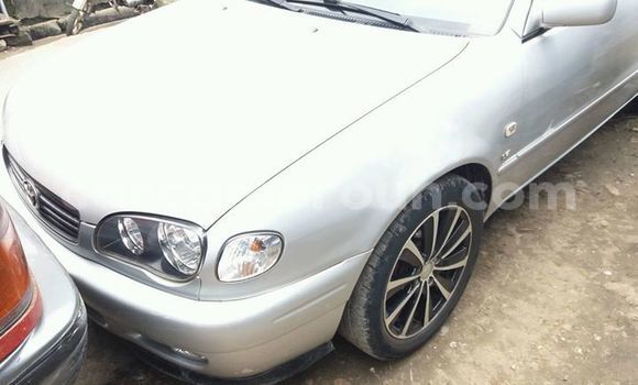 Acheter Occasion Voiture Toyota Corolla Gris à Douala, Littoral Cameroon Acheter Occasion Voiture Toyota Corolla Gris à Douala, Littoral Cameroon