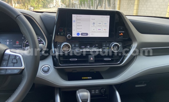 Buy Import Toyota Highlander Black Car in Douala in Littoral Cameroon Buy Import Toyota Highlander Black Car in Douala in Littoral Cameroon