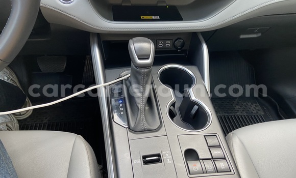 Buy Import Toyota Highlander Black Car in Douala in Littoral Cameroon Buy Import Toyota Highlander Black Car in Douala in Littoral Cameroon