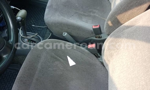 Buy Used Toyota Yaris Verso Silver Car in Douala in Littoral Cameroon Buy Used Toyota Yaris Verso Silver Car in Douala in Littoral Cameroon