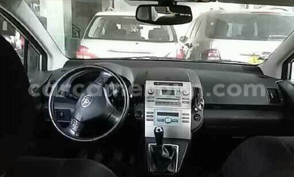 Acheter Occasion Voiture Toyota Corolla Gris à Douala, Littoral Cameroon Acheter Occasion Voiture Toyota Corolla Gris à Douala, Littoral Cameroon