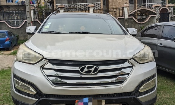 Acheter Occasion Voiture Hyundai Santa Fe Gris à Douala, Littoral Cameroon