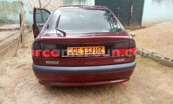 Acheter Occasion Voiture Renault Laguna Rouge à Yaoundé, Central Cameroon Acheter Occasion Voiture Renault Laguna Rouge à Yaoundé, Central Cameroon