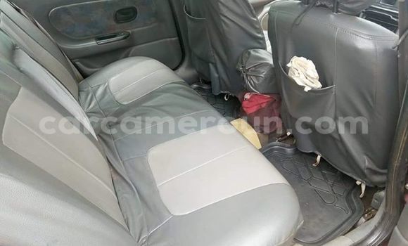 Acheter Occasion Voiture Renault Laguna Rouge à Yaoundé, Central Cameroon Acheter Occasion Voiture Renault Laguna Rouge à Yaoundé, Central Cameroon