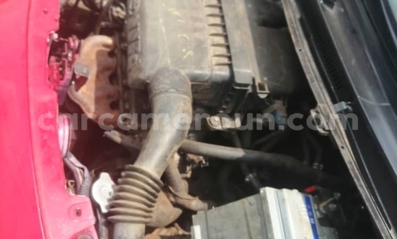 Acheter Occasion Voiture Toyota Yaris Rouge à Yaoundé, Central Cameroon Acheter Occasion Voiture Toyota Yaris Rouge à Yaoundé, Central Cameroon