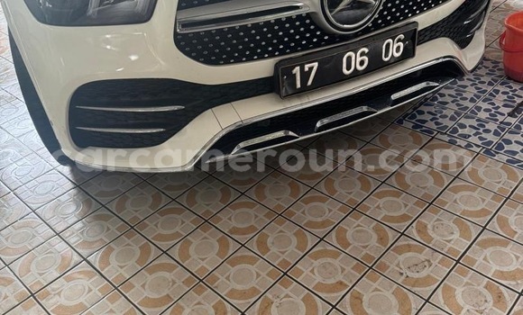Sayi Sabo Mercedes‒Benz GLE Coupe White Mota in Yaounde a Babban Kamaru Sayi Sabo Mercedes‒Benz GLE Coupe White Mota in Yaounde a Babban Kamaru