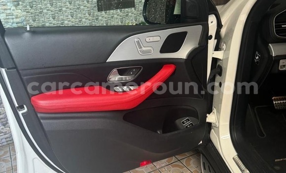 Sayi Sabo Mercedes‒Benz GLE Coupe White Mota in Yaounde a Babban Kamaru Sayi Sabo Mercedes‒Benz GLE Coupe White Mota in Yaounde a Babban Kamaru