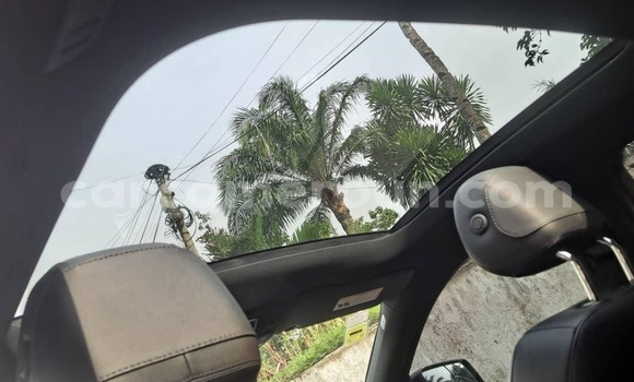 Sayi Sabo Mercedes‒Benz AMG GLE Black Mota in Douala a Ƙasar Kamaru Sayi Sabo Mercedes‒Benz AMG GLE Black Mota in Douala a Ƙasar Kamaru
