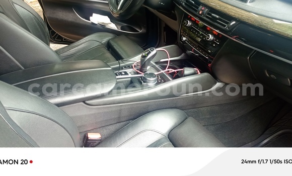 Sayi Na hannu BMW X6 Black Mota in Douala a Ƙasar Kamaru Sayi Na hannu BMW X6 Black Mota in Douala a Ƙasar Kamaru