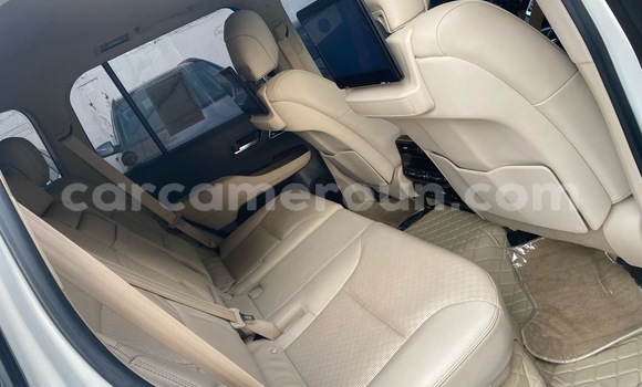 Buy Import Toyota Land Cruiser White Car in Douala in Littoral Cameroon Buy Import Toyota Land Cruiser White Car in Douala in Littoral Cameroon