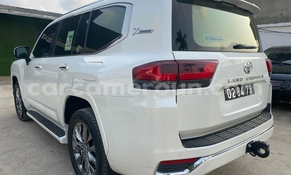Buy Import Toyota Land Cruiser White Car in Douala in Littoral Cameroon Buy Import Toyota Land Cruiser White Car in Douala in Littoral Cameroon