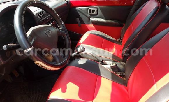 Acheter Occasion Voiture Toyota Starlet Rouge à Yaoundé, Central Cameroon Acheter Occasion Voiture Toyota Starlet Rouge à Yaoundé, Central Cameroon